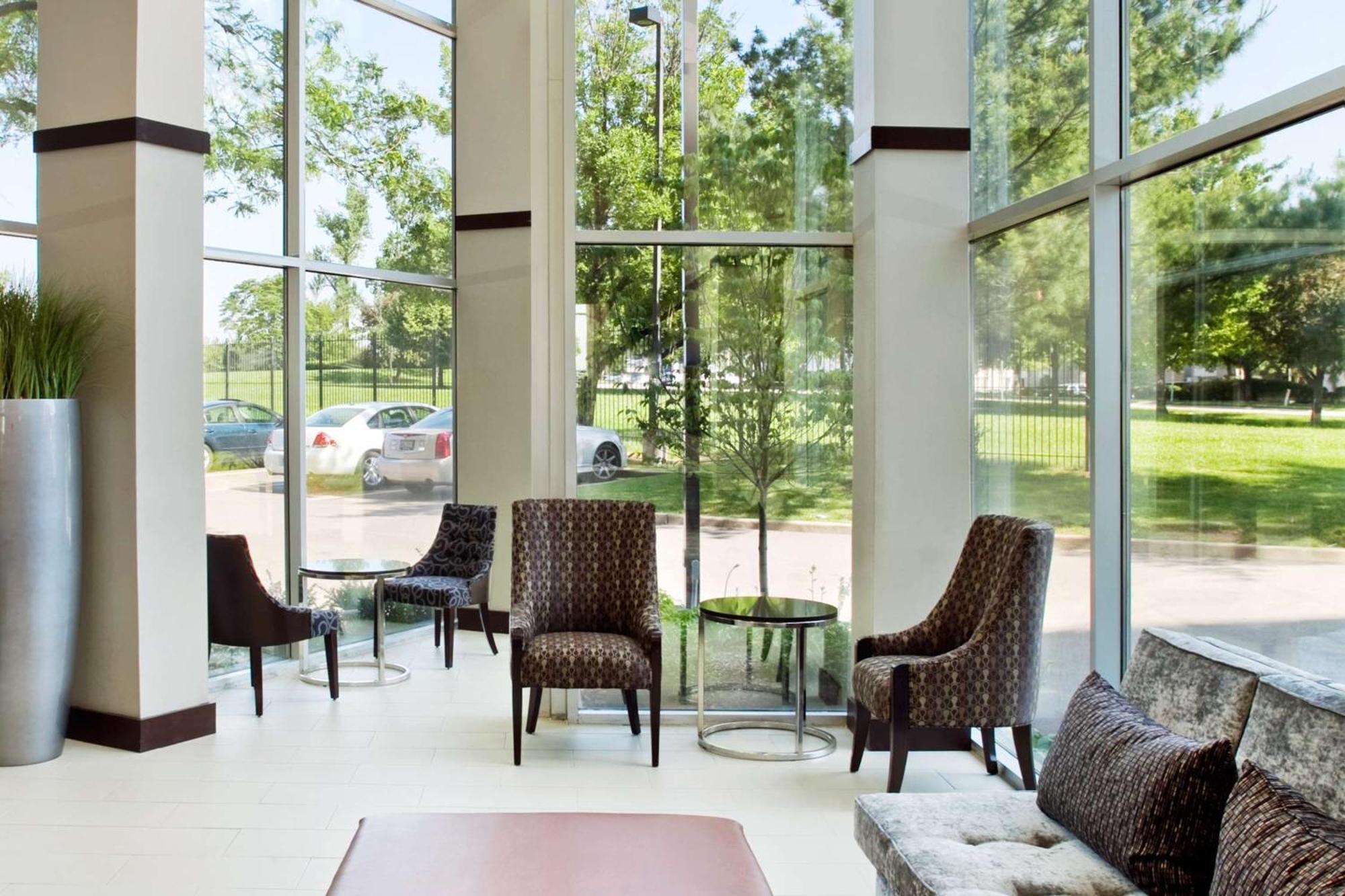 Embassy By Hilton St Louis Airport Bridgeton