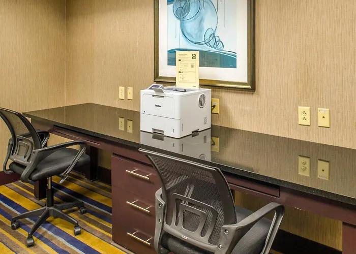 Embassy Suites By Hilton St Louis Airport