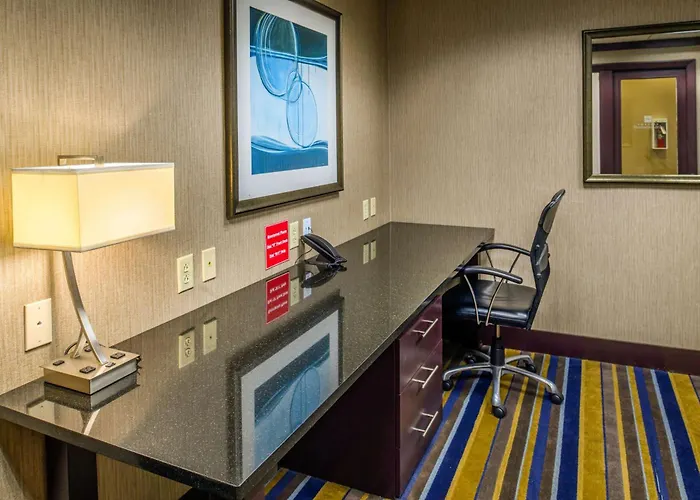 Embassy Suites By Hilton St Louis Airport