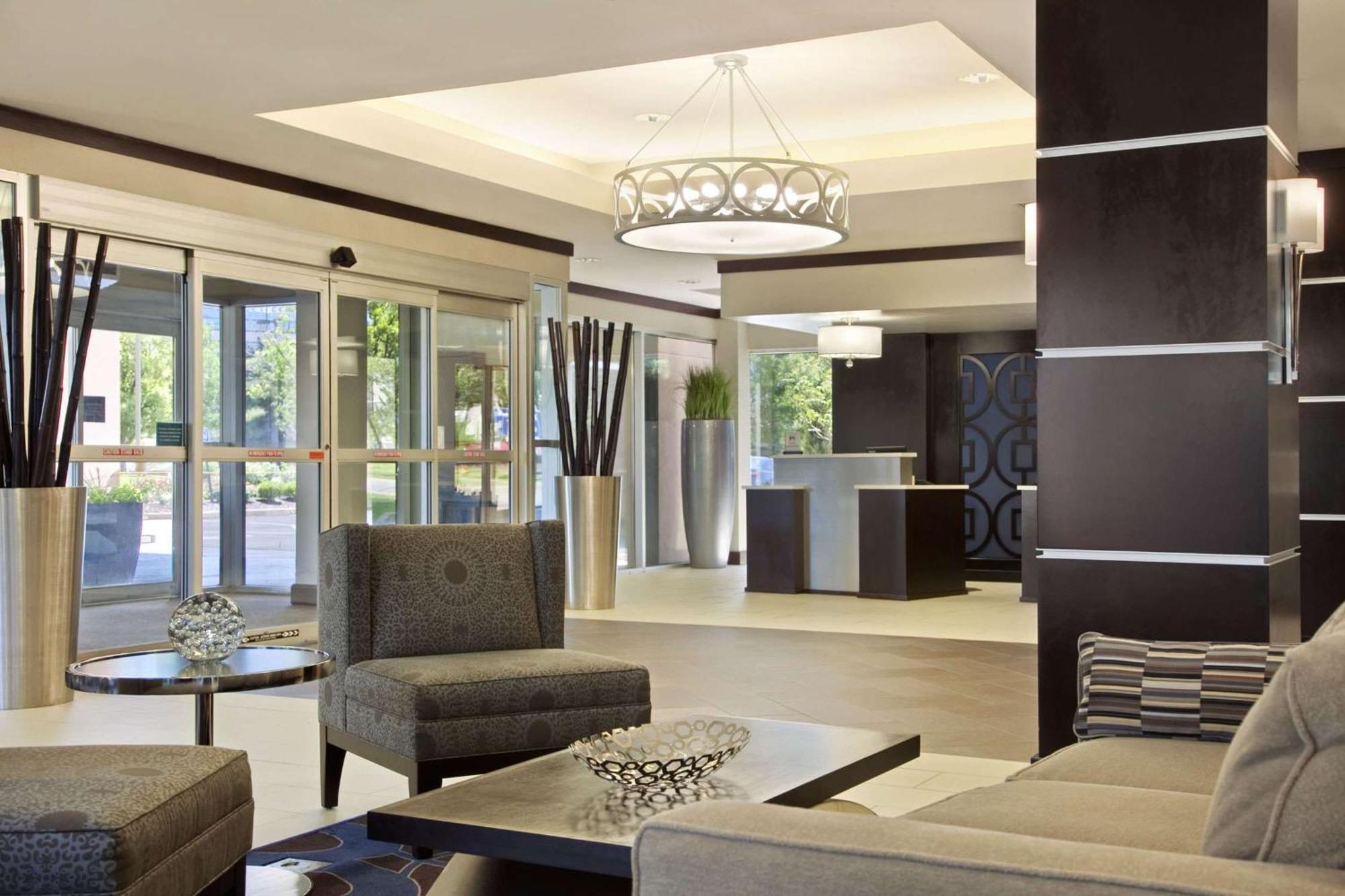 Embassy By Hilton St Louis Airport Hotel 4*
