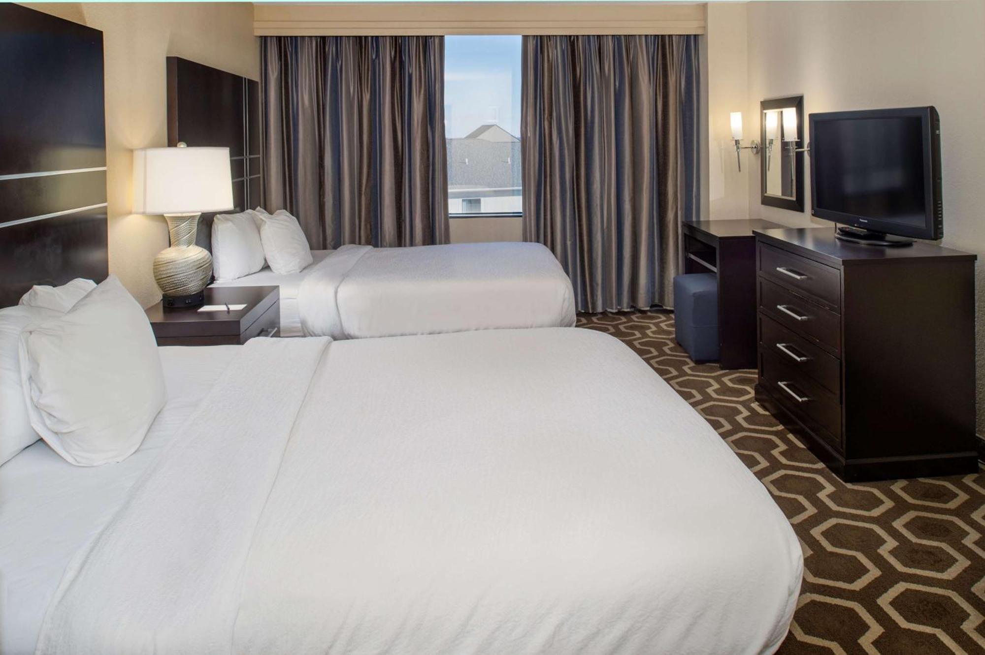 Embassy By Hilton St Louis Airport 4*