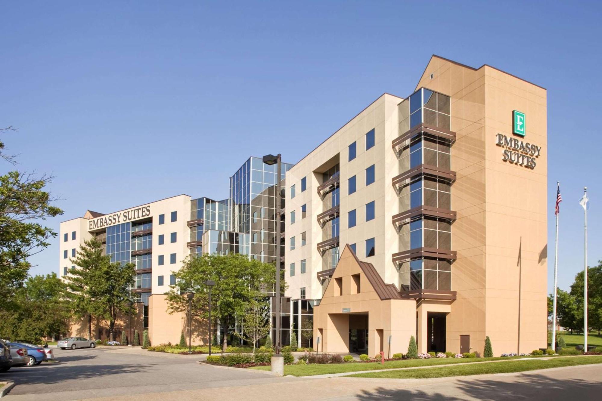 Embassy By Hilton St Louis Airport