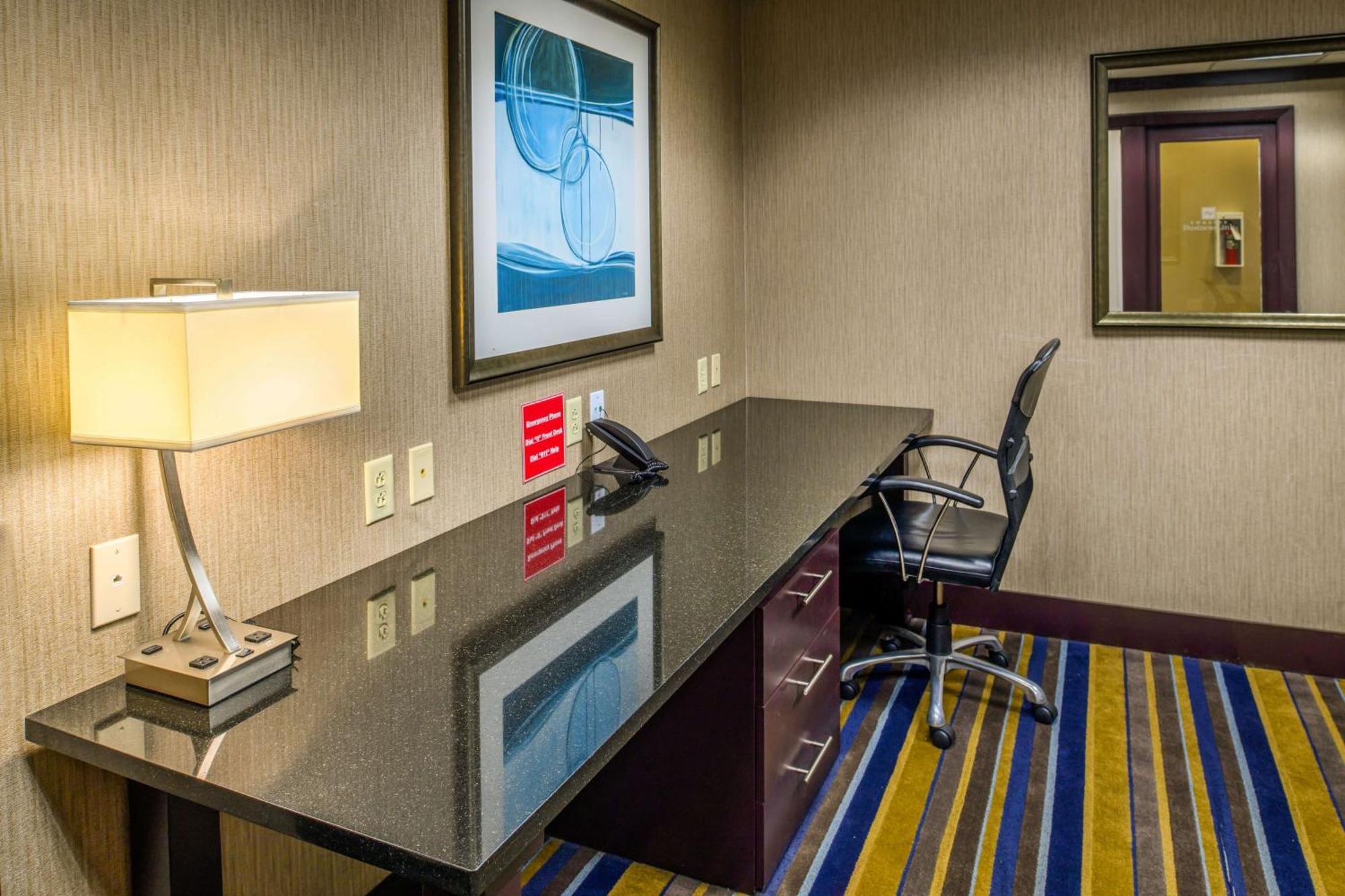 Embassy By Hilton St Louis Airport 4*