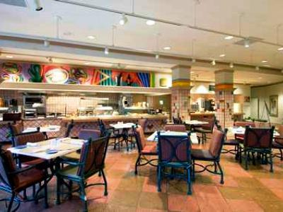 Hotel Embassy By Hilton St Louis Airport 4*
